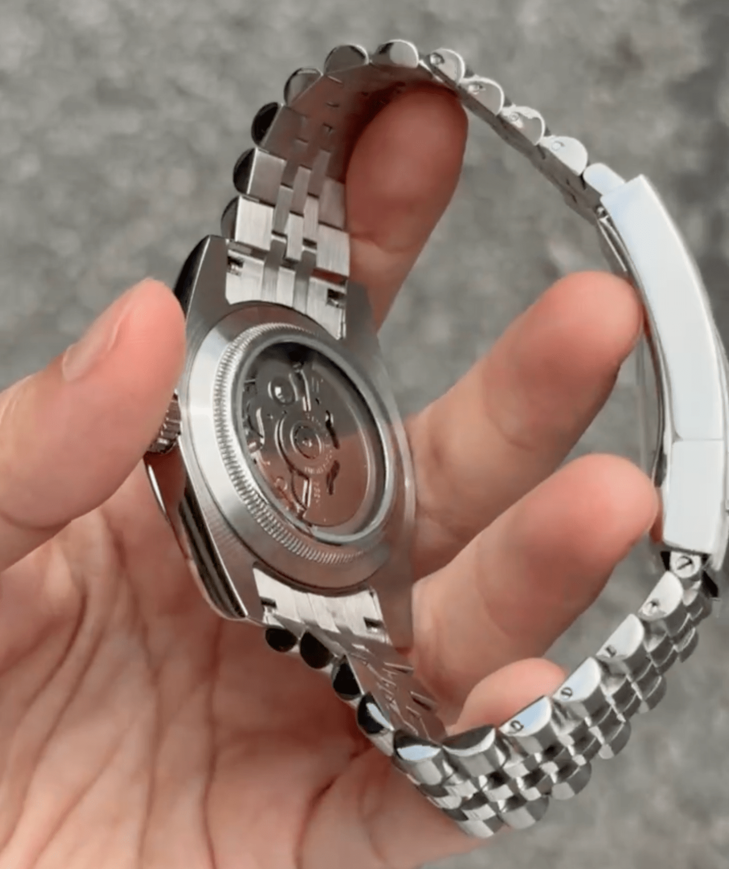 exhibition caseback of stainless steel Seiko NH35 mod watch